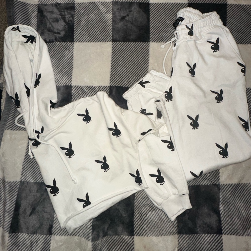 Playboy Hoodie & Jogger (Set)